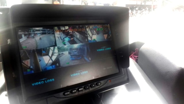 Kamera  cctv di bus Transjakarta (Foto: Adinda Githa/kumparan)