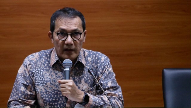 Wakil Ketua KPK Saut Situmorang. (Foto: Fanny Kusumawardhani/kumparan)