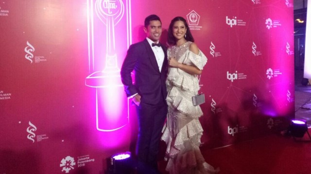 5 Pasangan Selebriti yang Rayakan Anniversary ke-10 Tahun Ini (3371)