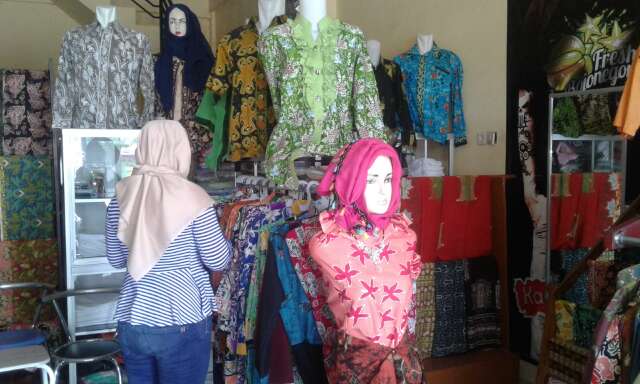 Penjualan Batik Jonegoroan Tidak Stabil