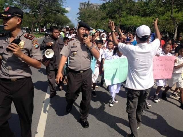 Demo Baloi Kolam, Sejumlah Ruas Jalan di Batam Centre Ditutup