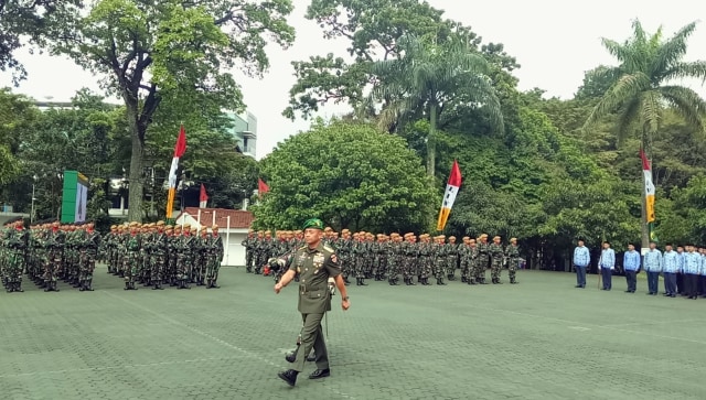 Sertijab pimpinan tinggi TNI AD di Bandung (Foto: Aria Pradana/kumparan)