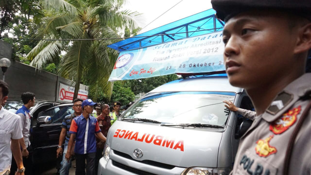 Setya Novanto dipindahkan ke RSCM (Foto: Iqbal Firdaus/kumparan)