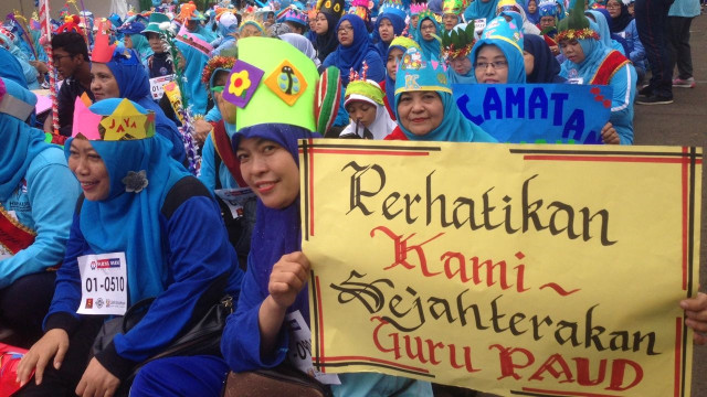 Gerak Jalan Sehat Himpaudi Provinsi DKI Jakarta. (Foto: Mirsan/kumparan)