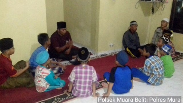 Di Mushola Polsek Muara Beliti Terdengar Senandung Suara Ayat Suci Al Qur'an