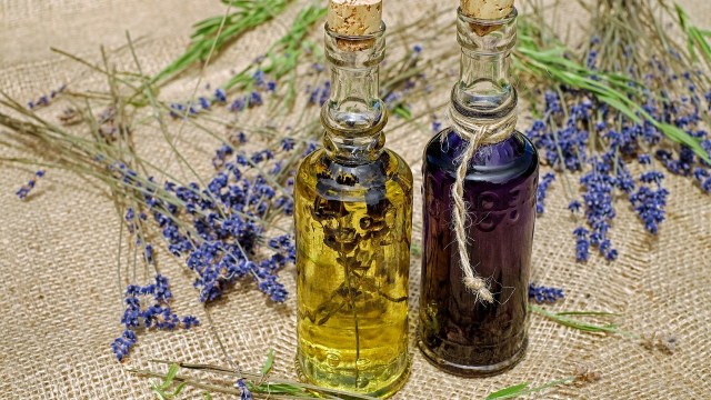 Lavender Oil (Foto: Dok. Pixabay)