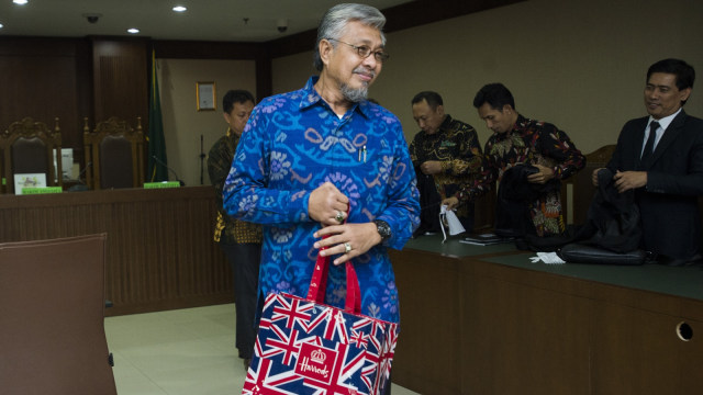 Nur Alam, Gubernur nonaktif Sulawesi Tenggara (Foto: Antara/Rosa Panggabean)