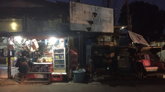 Warung Kopi di Depok (Foto: Brian Hikari/kumparan)