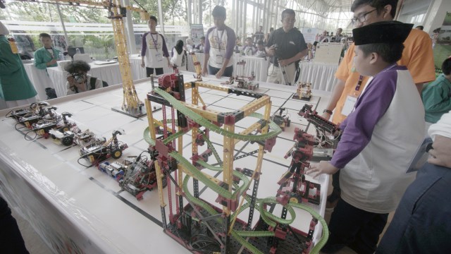 Kompetisi Robotik Madrasah 2017 (Foto: Tomy Wahyu Utomo/kumparan)