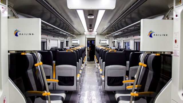 Persiapan Rangkaian kereta Bandara Soekarno-Hatta (Foto: Antara/Galih Pradipta)