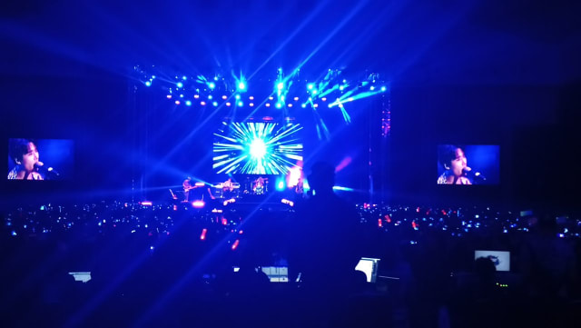 DAY6 di konser Saranghaeyo Indonesia