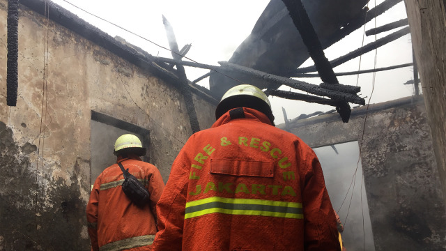 Kebakaran kawasan Kebayoran Baru (Foto: Raga Iman/kumparan)