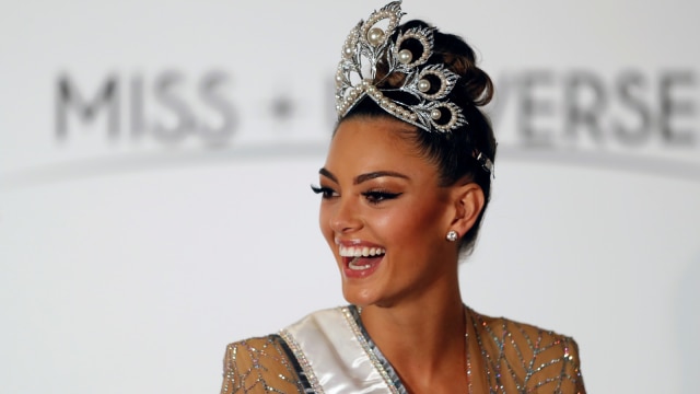 Demi-Leigh Nel-Peters, Miss Afrika Selatan (Foto: REUTERS/Steve Marcus)