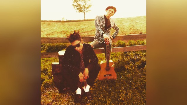 G-Dragon mengunggah foto T.O.P (Foto: Instagram/@choi_seung_hyun_tttop)