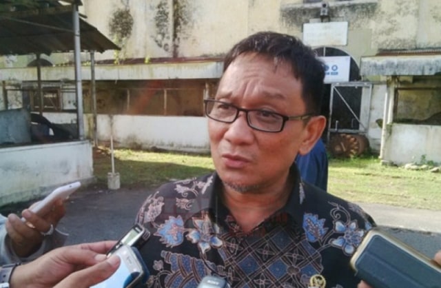 Wakil Ketua Komisi VI DPR, Inas Nasrullah: Holding Tambang Tak Masalah (6893)