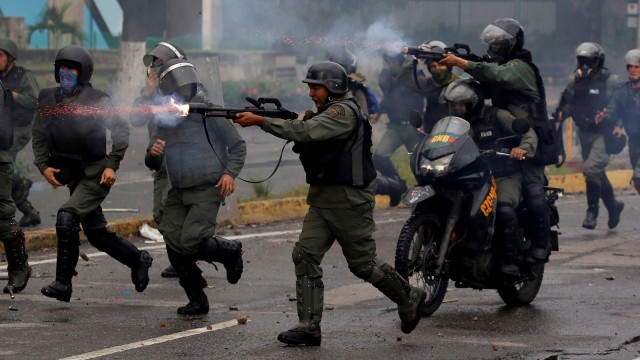 Unjuk rasa pemerintah Venezuela (Foto: REUTERS/Carlos Garcia Rawlins)