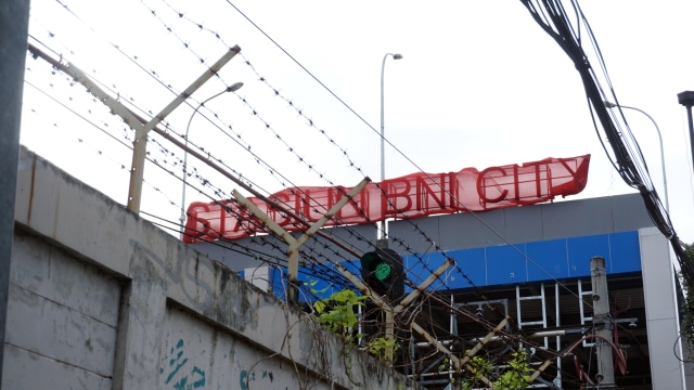 Papan baru Stasiun BNI City (Foto: Iqbal Firdaus/kumparan)