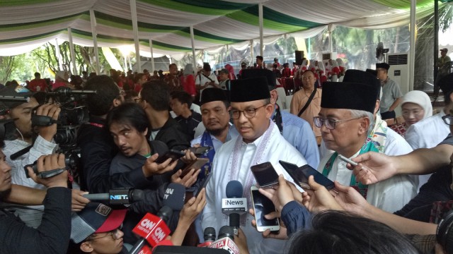 Anies Baswedan Usai Program Masuk Ancol Gratis  (Foto: Nabilla Fatiara/kumparan)