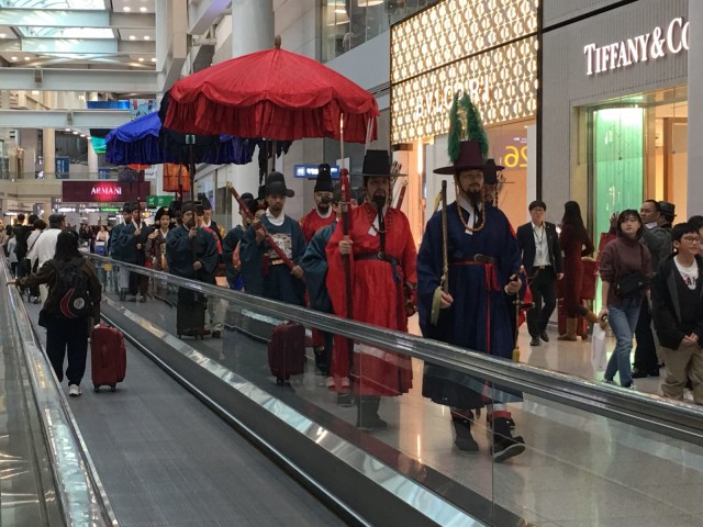 Atraksi Budaya di Bandara Internasional Incheon (Foto: Dok. Aji Surya)