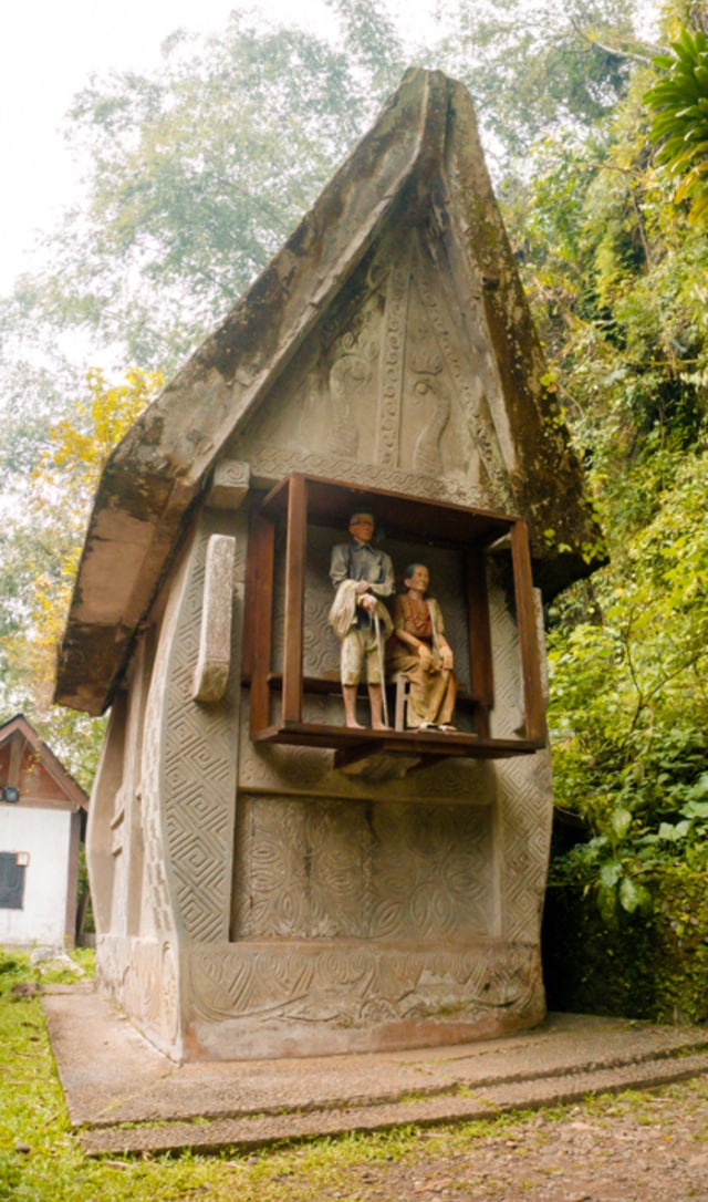 Mengenal Tongkonan Rumah Adat Toraja Kumparan Com