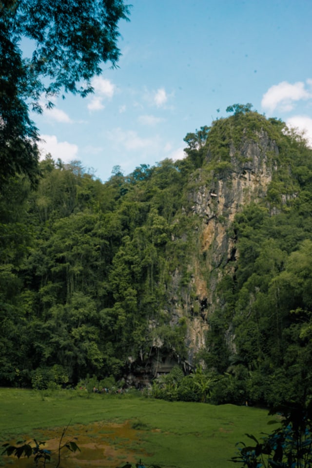 Wisata Kubur Batu di Tana Toraja: Lemo dan Londa (22)