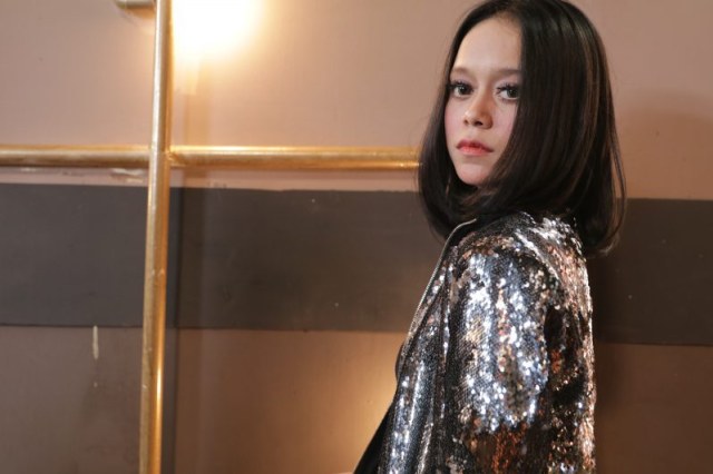 Lesti Andryani Ingin Berduet Dengan Princess Syahrini Kumparan Com Egois hidup penuh liku liku pacar dunia akhirat bangbung hideung cintai aku karena allah pokoke joget zapin melayu anak. lesti andryani ingin berduet dengan