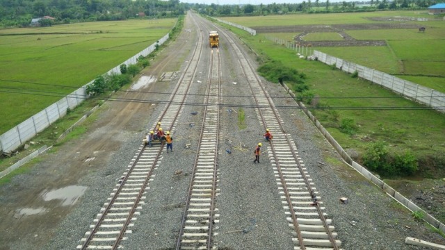 Progres Pembangunan Jalur KA Makassar-Parepare. (Foto: Dok. Dojok Setijowarno)