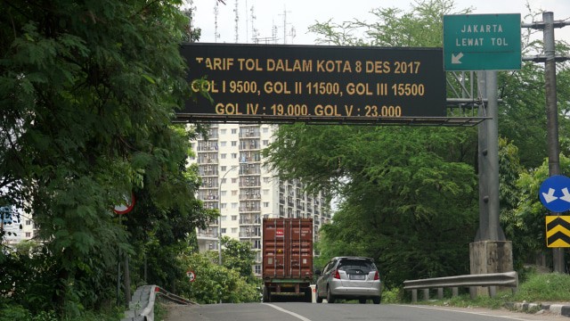 Penyesuaian tarif tol mulai 8 Desember (Foto: Iqbal Firdaus/kumparan)
