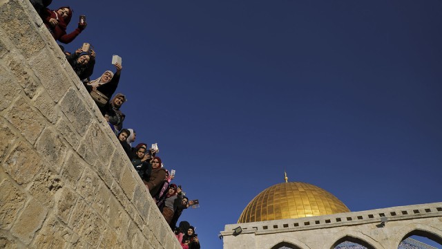 Suasana Kota Yerusalem (Foto: Reuters/Ammar Awad)