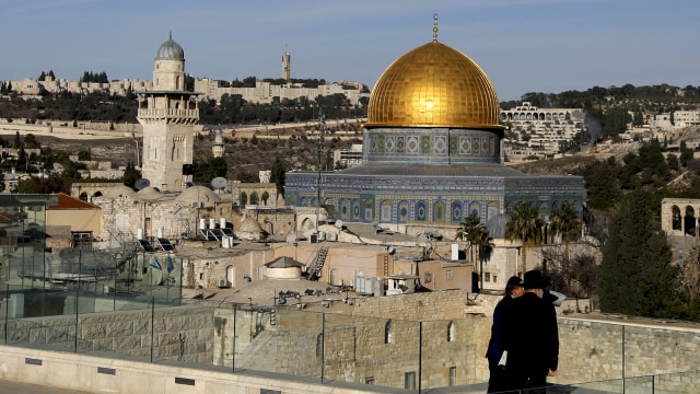 Suasana Kota Yerusalem (Foto: Reuters/Ronen Zvulun)