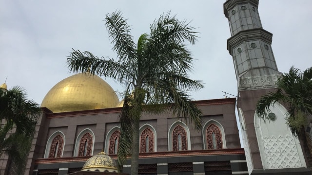 Masjid Kubah Emas, Depok (Foto: Abdul Latif/kumparan)