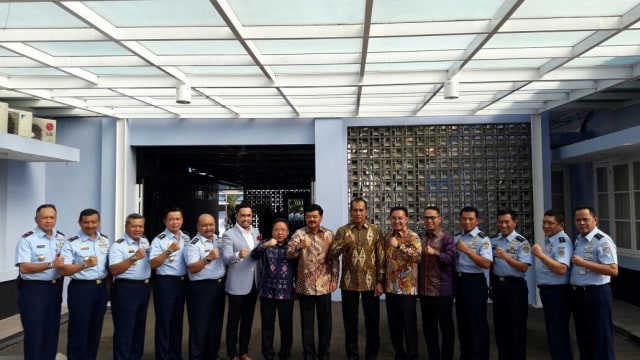 Marsekal TNI Hadi Tjahjanto bersama Komisi I DPR (Foto: Fadjar Hadi/kumparan)