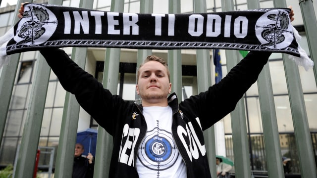 "Inter, aku membencimu." (Foto: AFP/Roberto Salomone)