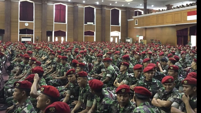 TNI di markas Kopassus Cijantung (Foto: Rafyq Panjaitan/kumparan)