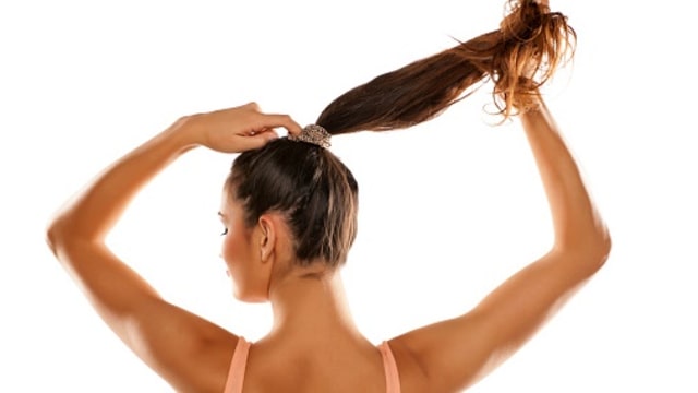 Ilutrasi mengikat rambut (Foto: Thinkstock)