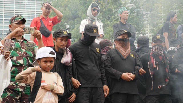 Situasi demo di depan Kedubes Amerika. (Foto: Fitra Andrianto/kumparan)