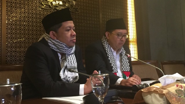 Fadliz Zon dan Fahri Hamzah (Foto:  Ricad Saka/kumparan)