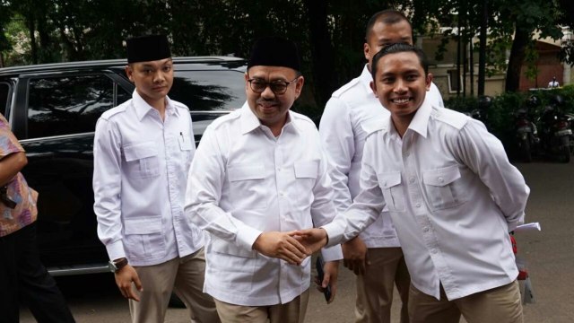 Sudirman Said tiba di kediaman Prabowo Subianto (Foto: Jamal Ramadhan/kumparan)