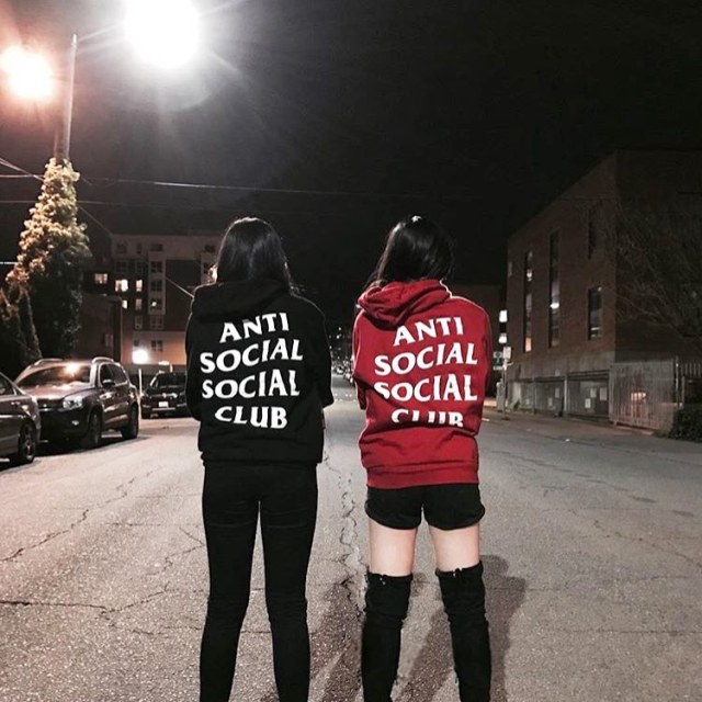 Anti Social Social Club (Foto: Instagram @antisocialsocialclub)