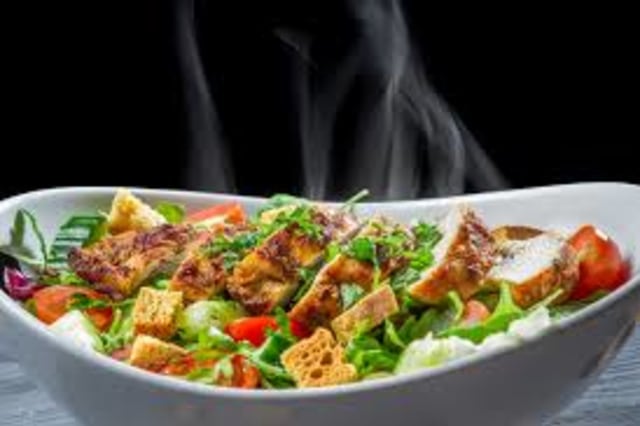 Di Balik Alasan Makanan Panas Lebih Menarik Untuk Disantap Daripada Makanan Dingin 1 Kumparan Com Gorengan ala jepang ini biasanya sajikan tumisan daging sapi di atas semangkuk nasi panas. disantap daripada makanan dingin