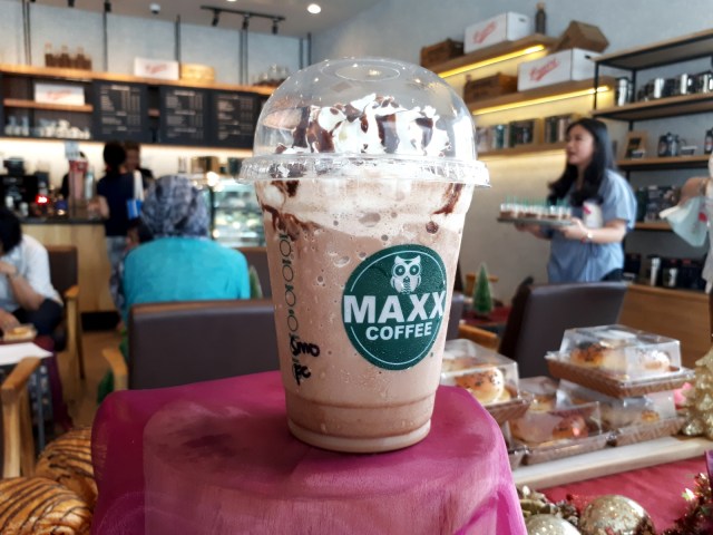 Peluncuran varian menu mocha MAXX Coffee (Foto: Luthfa Nurridha/kumparan)