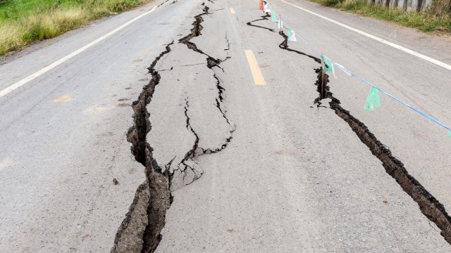 Ilustrasi Gempa Bumi Foto: Shutter Stock