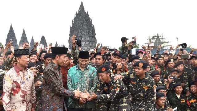 Jokowi di Apel Kebangsaan Pemuda Islam Indonesia. (Foto: dok. Biro Pers Setpres)