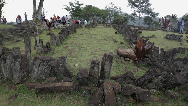 Unduh 830 Koleksi Gambar Gunung Piramida Keren HD