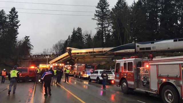 Kecelakaan Kereta Amtrak  (Foto: REUTERS/Handout)