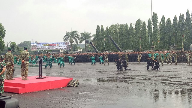 Kunjungan Kerja Panglima TNI di Kostrad (Foto: Ainul Qalbi/kumparan)