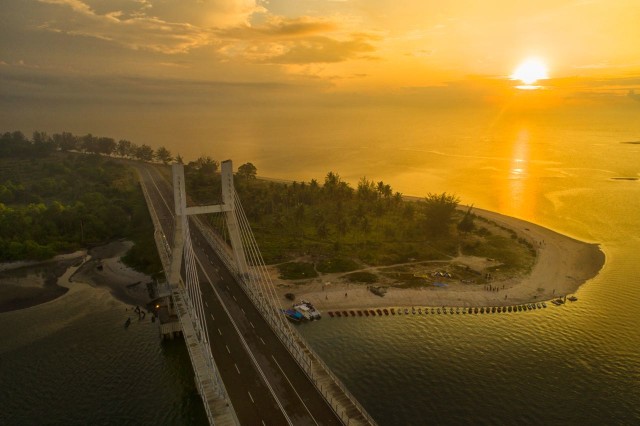 Jembatan Emas Di Bangka Belitung Sebagai Simbol Pariwisata Baru (2)