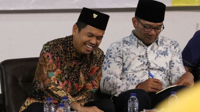 Dedi Mulyadi dan Ridwan Kamil Foto: Puti Cinintya/kumparan