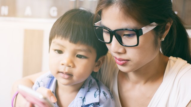 Ibu dan anak laki-lakinya  (Foto: Thinkstock)