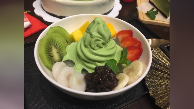 Japanese tradisional anmitsu (Foto: Kartika Pamujiningtyas/kumparan)
